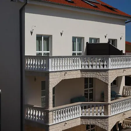 1 Bedroom Gorgeous In Vodice