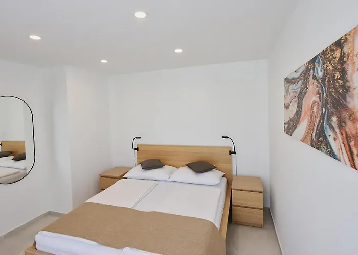 Apartmán 1 Bedroom Gorgeous In