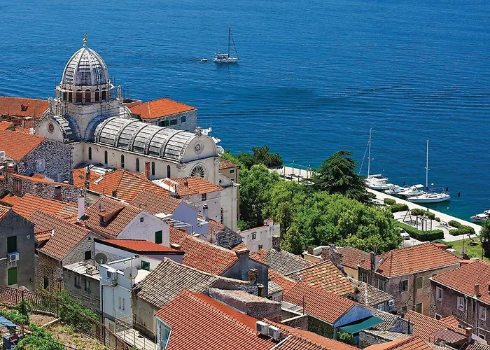 1 Bedroom Gorgeous In *